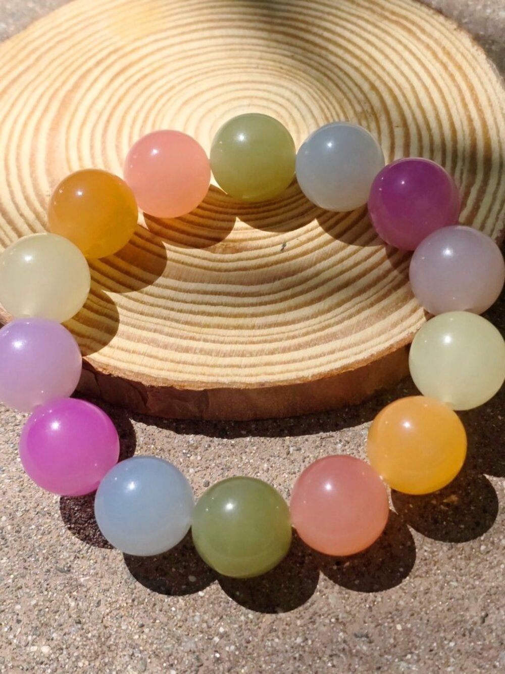 Handmade ✦ UV Reactive Color‑Changing Bracelet ✦ Shift to Rainbow Outdoors NWT - Picture 4 of 10